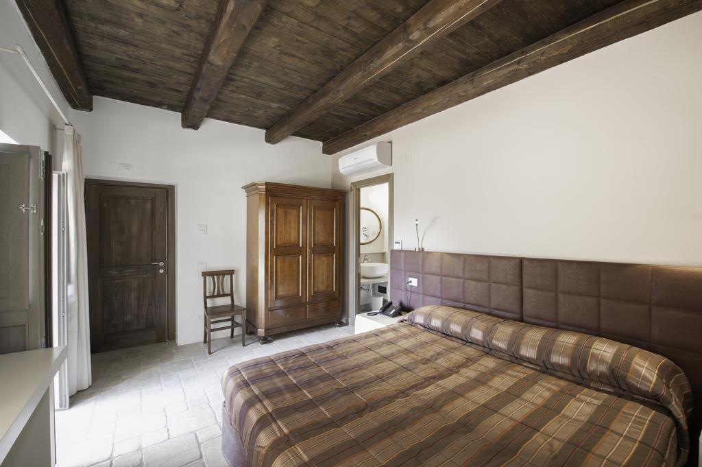 Liscia Country Relais Guest House Sant'Antonio di Gallura Ngoại thất bức ảnh