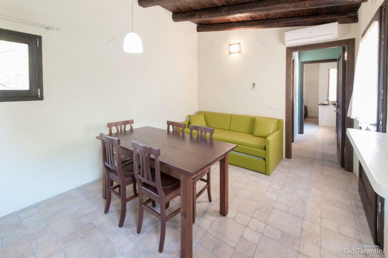 Liscia Country Relais Guest House Sant'Antonio di Gallura Ngoại thất bức ảnh