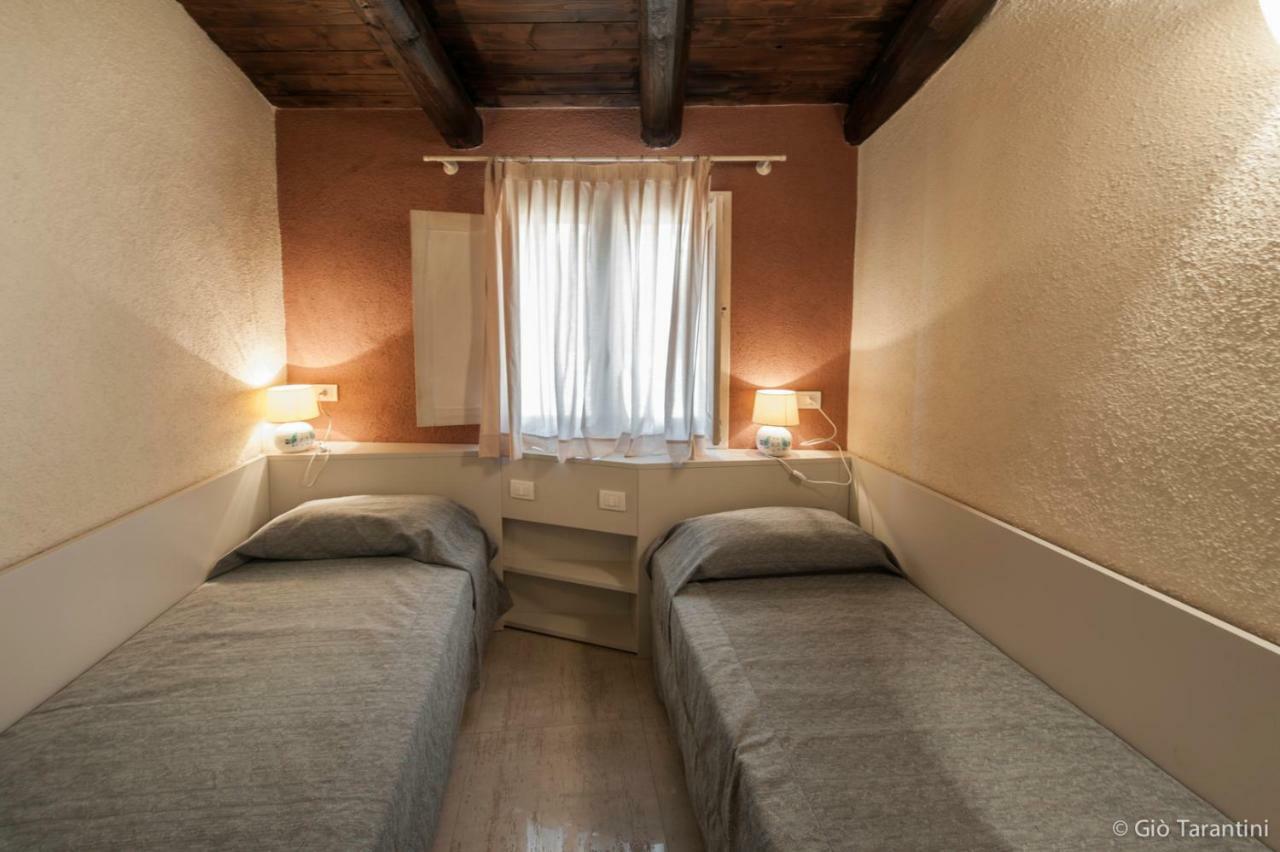 Liscia Country Relais Guest House Sant'Antonio di Gallura Ngoại thất bức ảnh